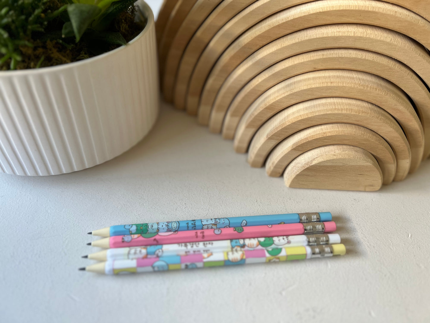 4 cute mechanical pencils
